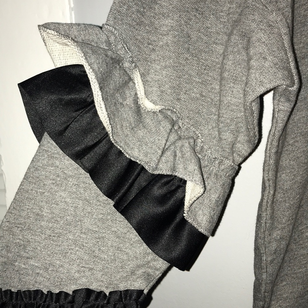 J Crew Ruffle Sleeve Sweatshirt - Picture 3 of 6
